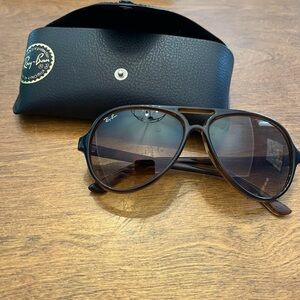 Ray-Ban Aviator Sunglasses